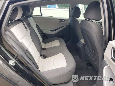 Zdjęcie 10 z 12 samochodu: 2020 HYUNDAI IONIQ SE VIN:KMHC75LJXLU060726 - miniatura