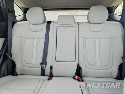 Zdjęcie 10 z 13 samochodu: 2026 HYUNDAI TUCSON SEL VIN:5NMJB3DE8TH688730 - miniatura
