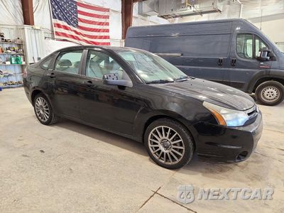 Czwarte zdjęcie samochodu z boku: 2010 FORD FOCUS SES VIN:1FAHP3GN2AW185710 - miniatura