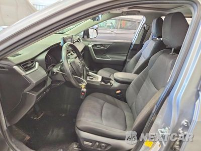 Zdjęcie 7 z 13 samochodu: 2020 TOYOTA RAV4 HYBRID XLE VIN:JTMR6RFVXLD005409 - miniatura