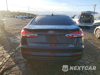 Zdjęcie 6 z 12 samochodu: 2019 FORD FUSION SE VIN:3FA6P0LU3KR157860 - miniatura