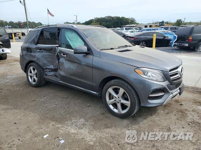 Czwarte zdjęcie samochodu z boku: 2017 MERCEDES-BENZ GLE 350 VIN:4JGDA5JB9HA868270 - miniatura