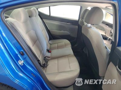 Zdjęcie 10 z 13 samochodu: 2018 HYUNDAI ELANTRA SEL VIN:5NPD84LF7JH219558 - miniatura