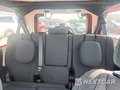 Zdjęcie 10 z 13 samochodu: 2024 JEEP WRANGLER SAHARA 4XE VIN:1C4RJXP64RW225359 - miniatura