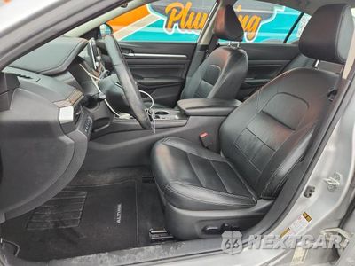 Zdjęcie 7 z 12 samochodu: 2019 NISSAN ALTIMA SL VIN:1N4BL4EV8KC200305 - miniatura