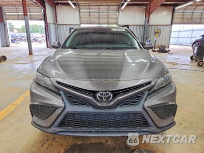 Piąte zdjęcie samochodu w środku: 2021 TOYOTA CAMRY SE VIN:4T1G11AK8MU521723 - miniatura