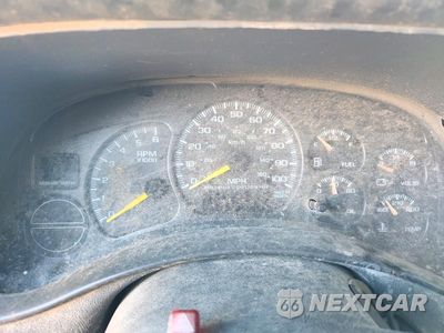 Zdjęcie 9 z 12 samochodu: 2001 CHEVROLET SILVERADO C1500 VIN:2GCEC19T511199696 - miniatura