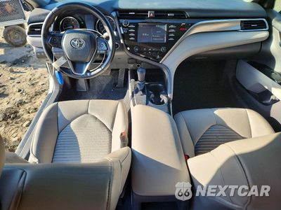 Zdjęcie 8 z 12 samochodu: 2018 TOYOTA CAMRY SE VIN:4T1B11HK7JU556409 - miniatura