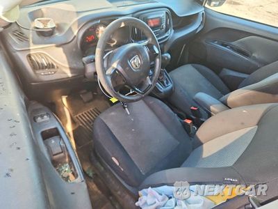 Zdjęcie 8 z 13 samochodu: 2016 RAM PROMASTER CITY VIN:ZFBERFAT6G6B34337 - miniatura