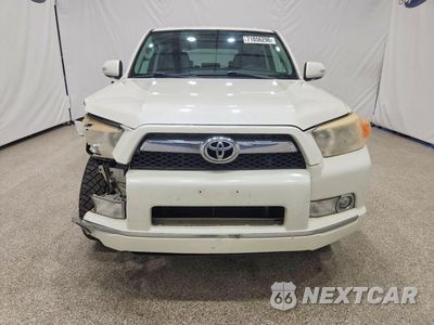 Piąte zdjęcie samochodu w środku: 2010 TOYOTA 4RUNNER SR5 VIN:JTEBU5JR6A5003041 - miniatura