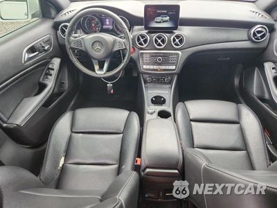 Zdjęcie 8 z 13 samochodu: 2018 MERCEDES-BENZ GLA 250 4MATIC VIN:WDCTG4GB5JJ479657 - miniatura