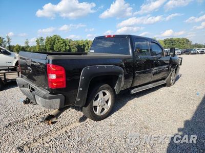 Trzecie zdjęcie samochodu z tyłu: 2011 CHEVROLET SILVERADO K2500 HEAVY DUTY LTZ VIN:1GC1KYC87BF209900 - miniatura