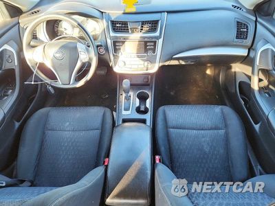 Zdjęcie 8 z 12 samochodu: 2016 NISSAN ALTIMA 2.5 S VIN:1N4AL3AP7GC122457 - miniatura