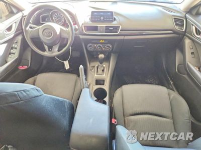Zdjęcie 8 z 12 samochodu: 2015 MAZDA 3 SV VIN:JM1BM1T71F1226157 - miniatura