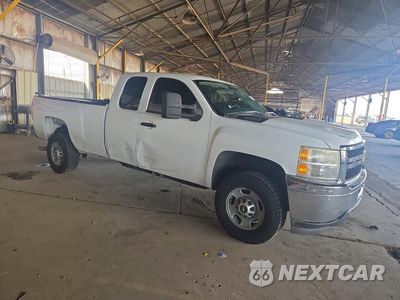 Czwarte zdjęcie samochodu z boku: 2013 CHEVROLET SILVERADO C2500 HEAVY DUTY VIN:1GC2CVCG0DZ190471 - miniatura