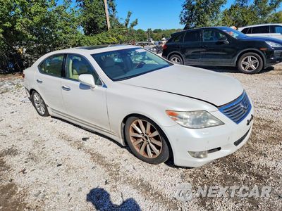 Czwarte zdjęcie samochodu z boku: 2010 LEXUS LS 460 VIN:JTHCL5EF3A5007977 - miniatura