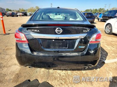 Zdjęcie 6 z 12 samochodu: 2015 NISSAN ALTIMA 2.5 SL VIN:1N4AL3AP4FN884177 - miniatura