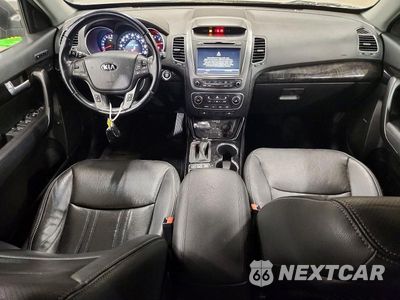 Zdjęcie 8 z 13 samochodu: 2015 KIA SORENTO SX VIN:5XYKWDA70FG607593 - miniatura
