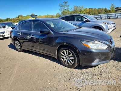 Czwarte zdjęcie samochodu z boku: 2018 NISSAN ALTIMA 2.5 S VIN:1N4AL3AP5JC273465 - miniatura