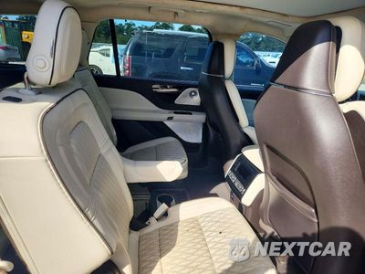Zdjęcie 11 z 13 samochodu: 2020 LINCOLN AVIATOR BLACK LABEL VIN:5LM5J9XC4LGL34298 - miniatura