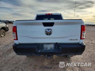Zdjęcie 6 z 12 samochodu: 2022 RAM 2500 TRADESMAN VIN:3C6UR5CJ8NG390719 - miniatura