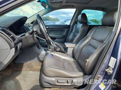 Zdjęcie 7 z 12 samochodu: 2007 HONDA ACCORD EX VIN:1HGCM56777A006533 - miniatura