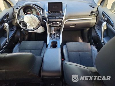 Zdjęcie 8 z 13 samochodu: 2025 MITSUBISHI ECLIPSE CROSS SE VIN:JA4ATWAA0SZ010560 - miniatura