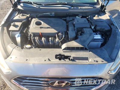 Zdjęcie 11 z 12 samochodu: 2018 HYUNDAI SONATA SE VIN:5NPE24AF5JH657813 - miniatura