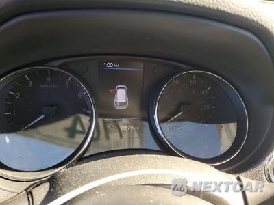 Zdjęcie 9 z 13 samochodu: 2018 NISSAN ROGUE SV VIN:5N1AT2MV1JC781054 - miniatura