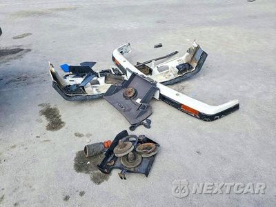 Zdjęcie 13 z 14 samochodu: 1998 BMW 320 I VIN:WBAAH620903819050 - miniatura
