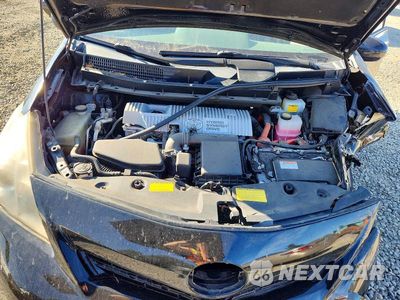 Zdjęcie 12 z 13 samochodu: 2013 TOYOTA PRIUS V THREE VIN:JTDZN3EUXD3279645 - miniatura