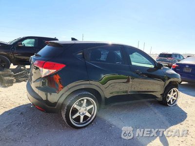 Trzecie zdjęcie samochodu z tyłu: 2020 HONDA HR-V LX VIN:3CZRU5H39LM705690 - miniatura