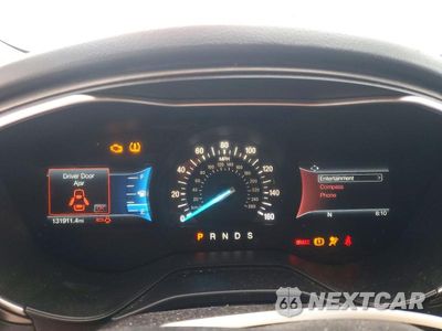 Zdjęcie 9 z 12 samochodu: 2019 FORD FUSION SEL VIN:3FA6P0CD5KR270046 - miniatura