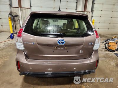 Zdjęcie 6 z 13 samochodu: 2017 TOYOTA PRIUS V FIVE VIN:JTDZN3EUXHJ060573 - miniatura