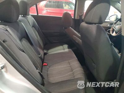 Zdjęcie 10 z 12 samochodu: 2015 CHEVROLET SONIC LT VIN:1G1JC5SG2F4120492 - miniatura