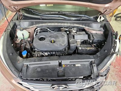 Zdjęcie 12 z 13 samochodu: 2017 HYUNDAI TUCSON SE PLUS VIN:KM8J3CA41HU452649 - miniatura