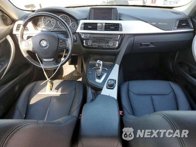 Zdjęcie 8 z 12 samochodu: 2018 BMW 320 XI VIN:WBA8A3C59JA499639 - miniatura