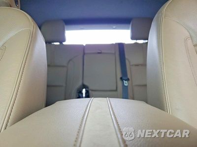 Zdjęcie 10 z 14 samochodu: 2020 CHEVROLET BLAZER PREMIER VIN:3GNKBFRS2LS537936 - miniatura