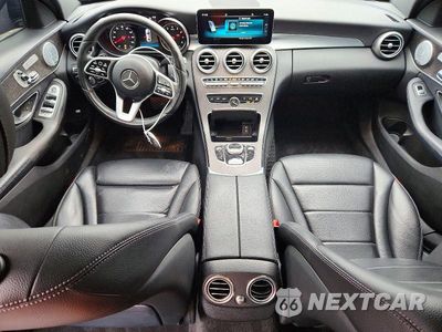 Zdjęcie 8 z 13 samochodu: 2019 MERCEDES-BENZ C 300 4MATIC VIN:55SWF8EB5KU290191 - miniatura