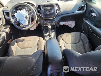 Zdjęcie 8 z 13 samochodu: 2021 JEEP CHEROKEE LATITUDE VIN:1C4PJLCB7MD155993 - miniatura