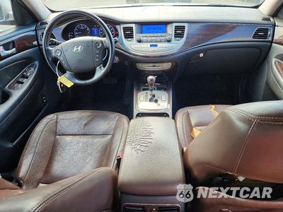 Zdjęcie 8 z 11 samochodu: 2013 HYUNDAI GENESIS 3.8L VIN:KMHGC4DD6DU249942 - miniatura