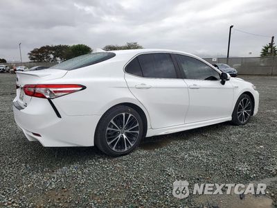 Trzecie zdjęcie samochodu z tyłu: 2020 TOYOTA CAMRY SE VIN:4T1G31AK7LU011498 - miniatura