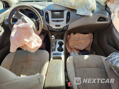 Zdjęcie 8 z 12 samochodu: 2018 CHEVROLET CRUZE LS VIN:1G1BC5SM7J7213011 - miniatura