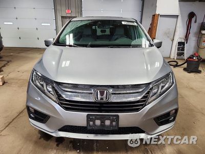Piąte zdjęcie samochodu w środku: 2018 HONDA ODYSSEY EXL VIN:5FNRL6H77JB083092 - miniatura
