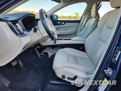 Zdjęcie 7 z 14 samochodu: 2023 VOLVO XC60 CORE VIN:YV4L12RV2P1340207 - miniatura