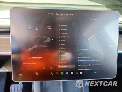 Zdjęcie 9 z 13 samochodu: 2025 TESLA MODEL Y VIN:7SAYGDED9SF320183 - miniatura