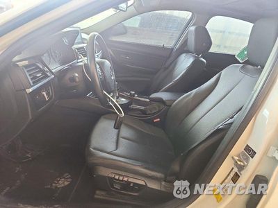 Zdjęcie 7 z 12 samochodu: 2015 BMW 320 I VIN:WBA3B1G58FNT64786 - miniatura