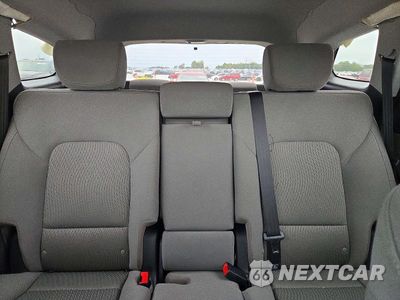 Zdjęcie 10 z 13 samochodu: 2019 HYUNDAI SANTA FE XL SE VIN:KM8SMDHF8KU303306 - miniatura