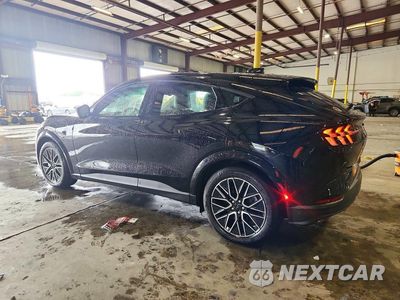 Drugie zdjęcie samochodu z przodu: 2025 FORD MUSTANG MACH-E PREMIUM VIN:3FMTK3SU4SMA12687 - miniatura