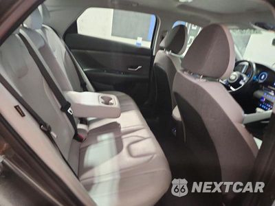 Zdjęcie 10 z 12 samochodu: 2024 HYUNDAI ELANTRA LIMITED VIN:KMHLP4DG7RU814316 - miniatura